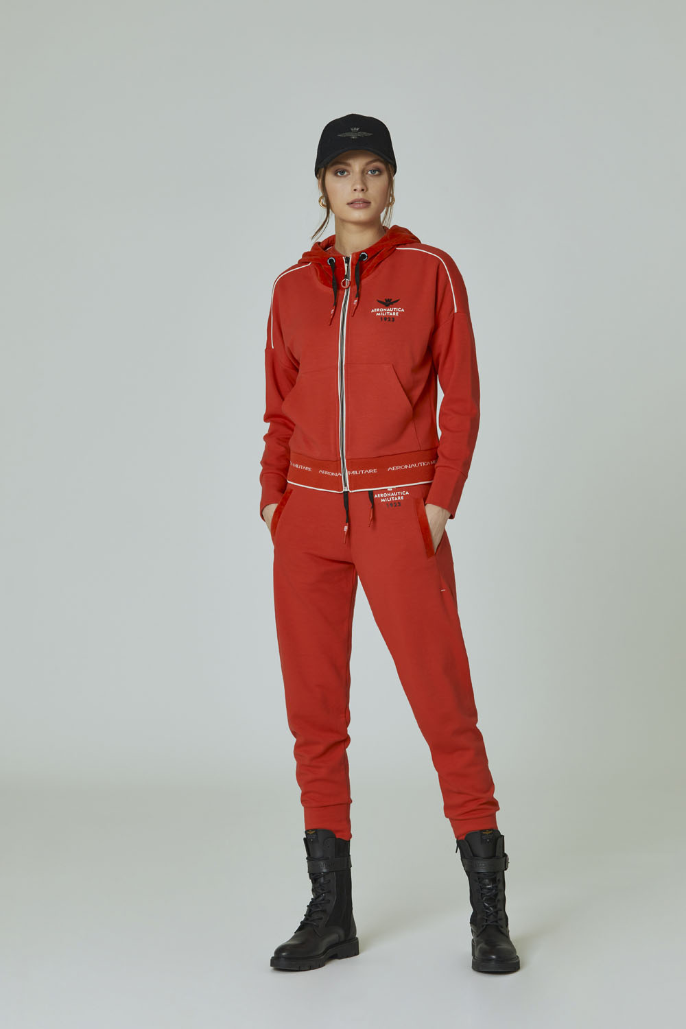 detail Kalhoty pantalone jogging 222PF865DF483