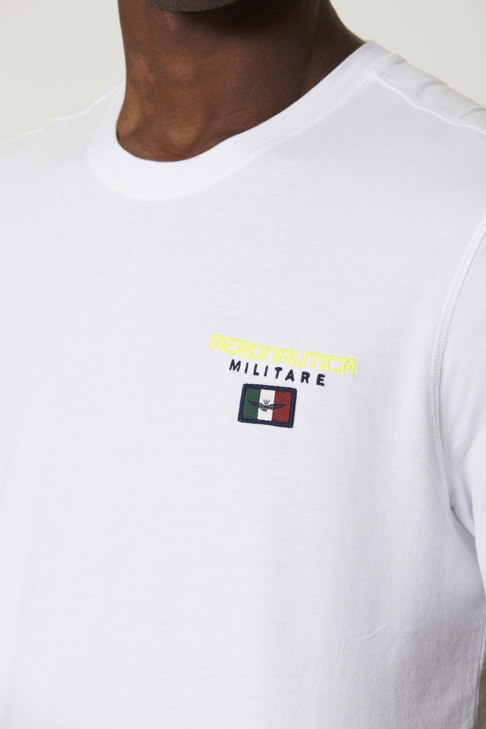 detail Tričko t-shirt m.c. 231TS2068J602