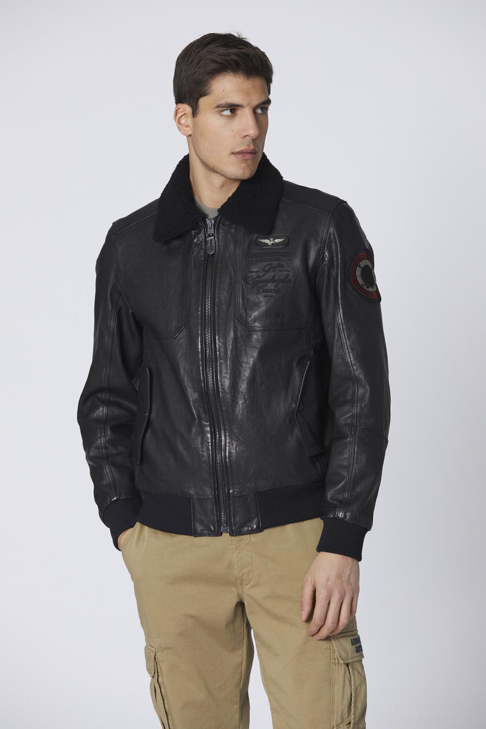 detail Bunda pilot 242PN947PL147