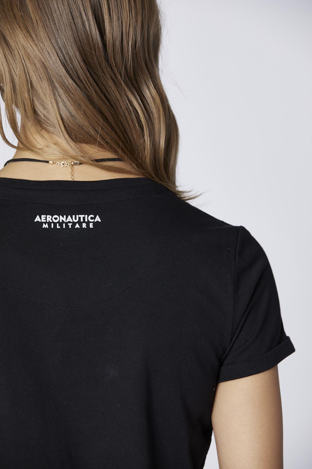 detail Tričko t-shirt m.c. 242TS2348DJ496