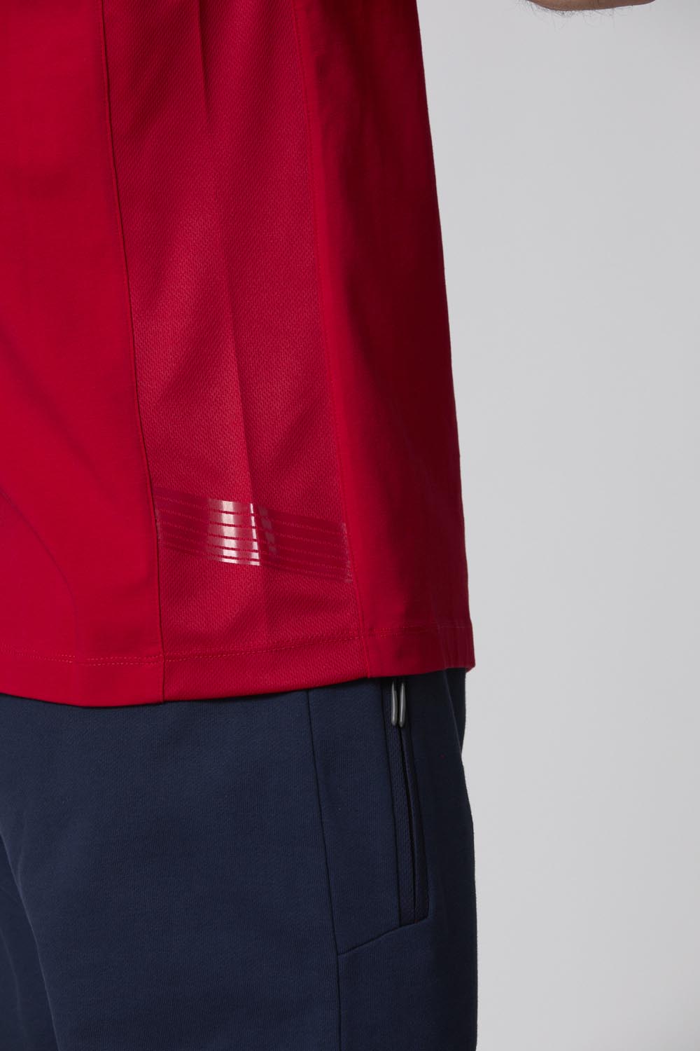detail Tričko t-shirt m.c. 251TS2380J674