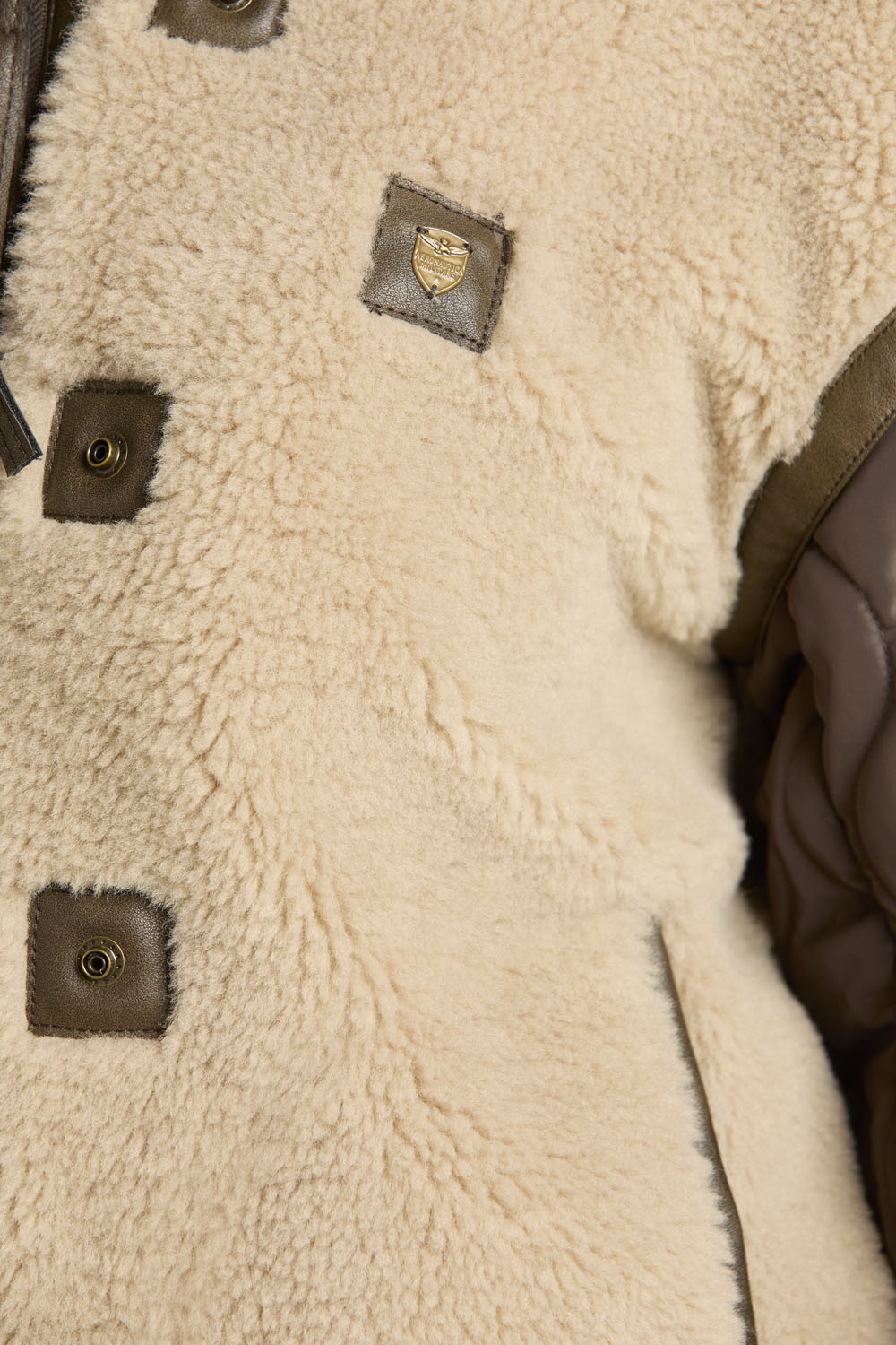 detail Kabát giaccone 252AB3004DCT04206