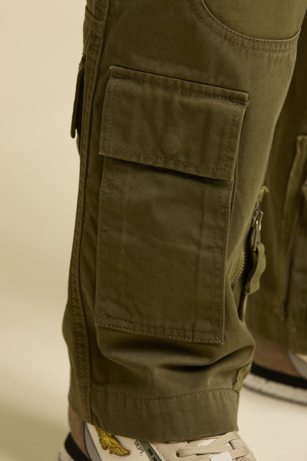 detail Kalhoty pantalone anti-g 252PA1696UCT04240