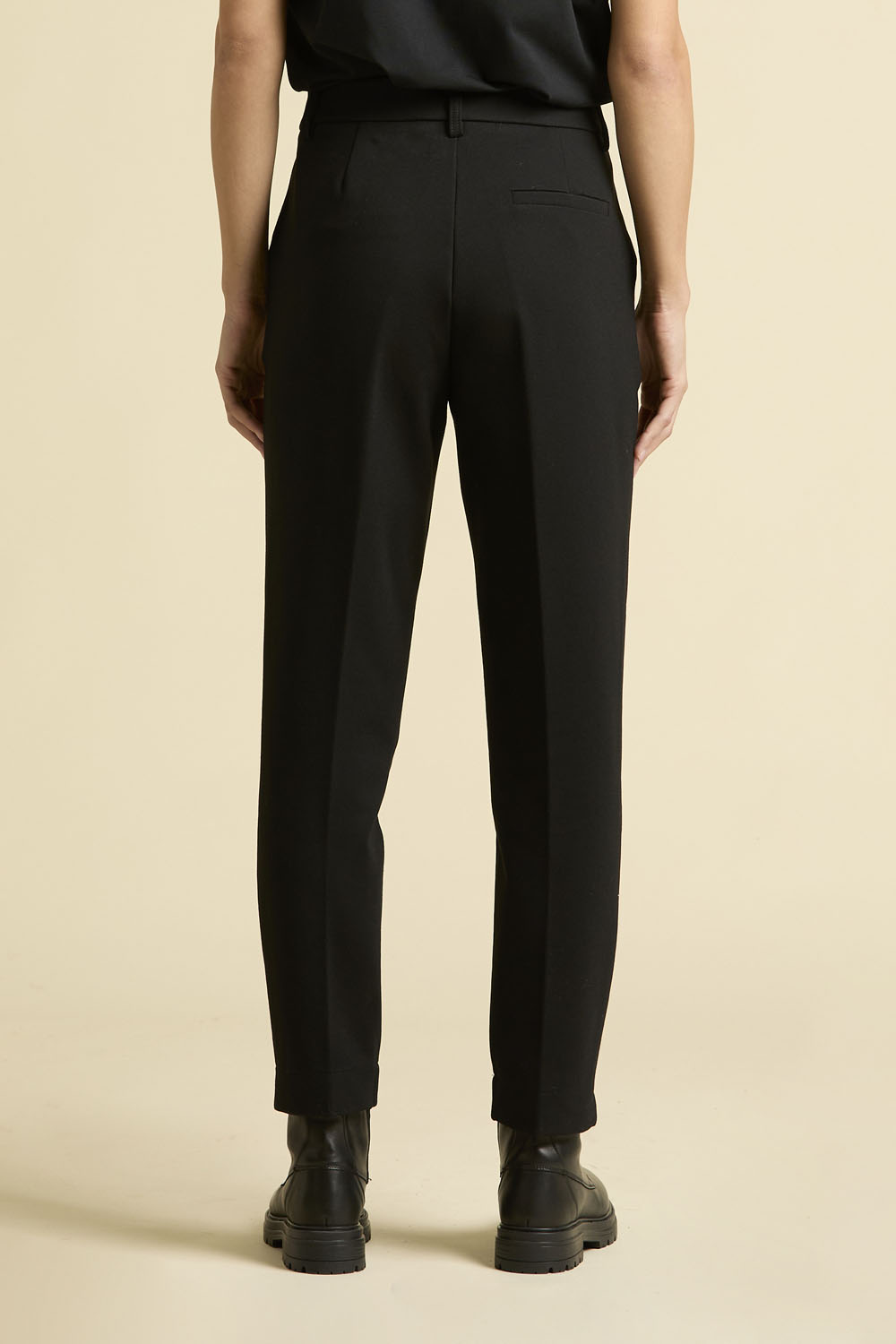 detail Kalhoty pantalone 252PF0995DJ00701