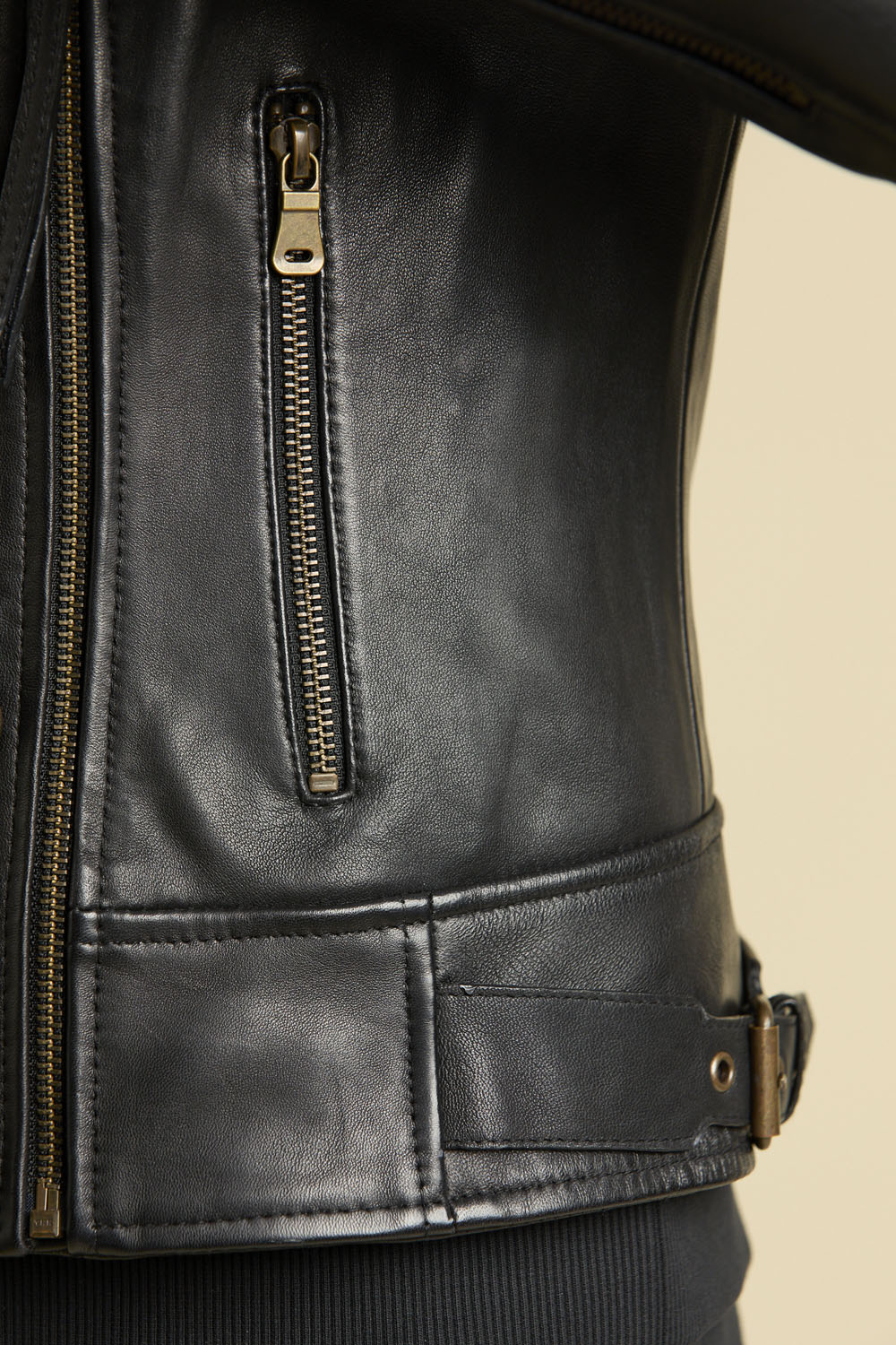 detail Bunda chiodo 252PN0792DPL00301