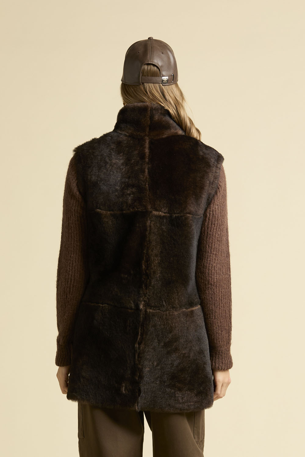 detail Vesta gilet lungo 252PN2022D100893