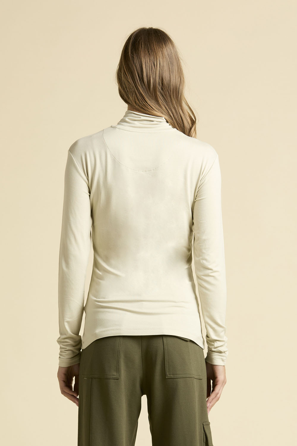 detail Tričko t-shirt manica lunga 252TS2455DJ00637