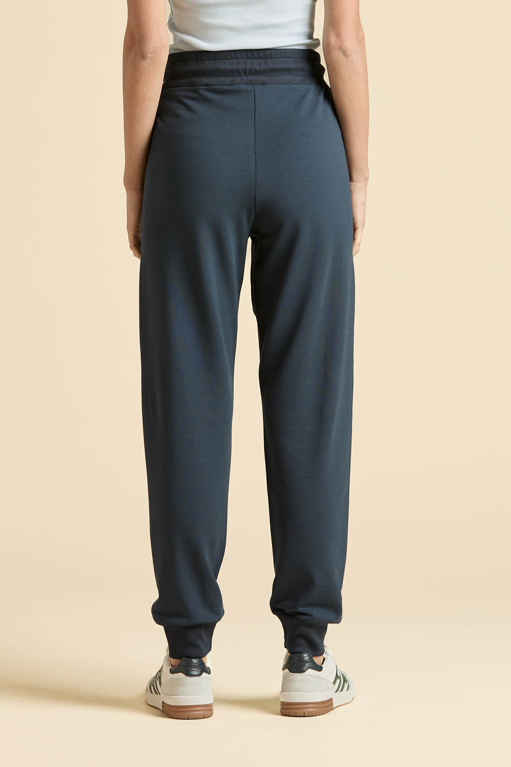 detail Kalhoty pantaloni 261PF1014DF00587