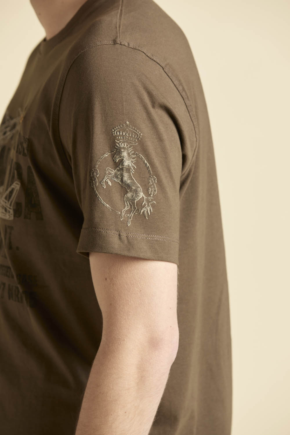 detail Tričko t-shirt manica co 261TS2535UJ00641