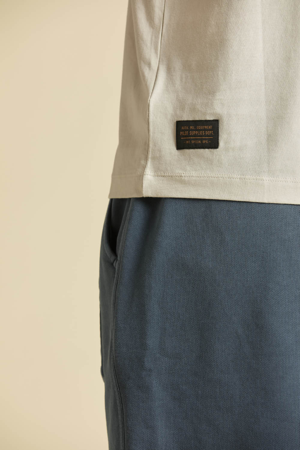 detail Tričko t-shirt manica co 261TS2537UJ00727