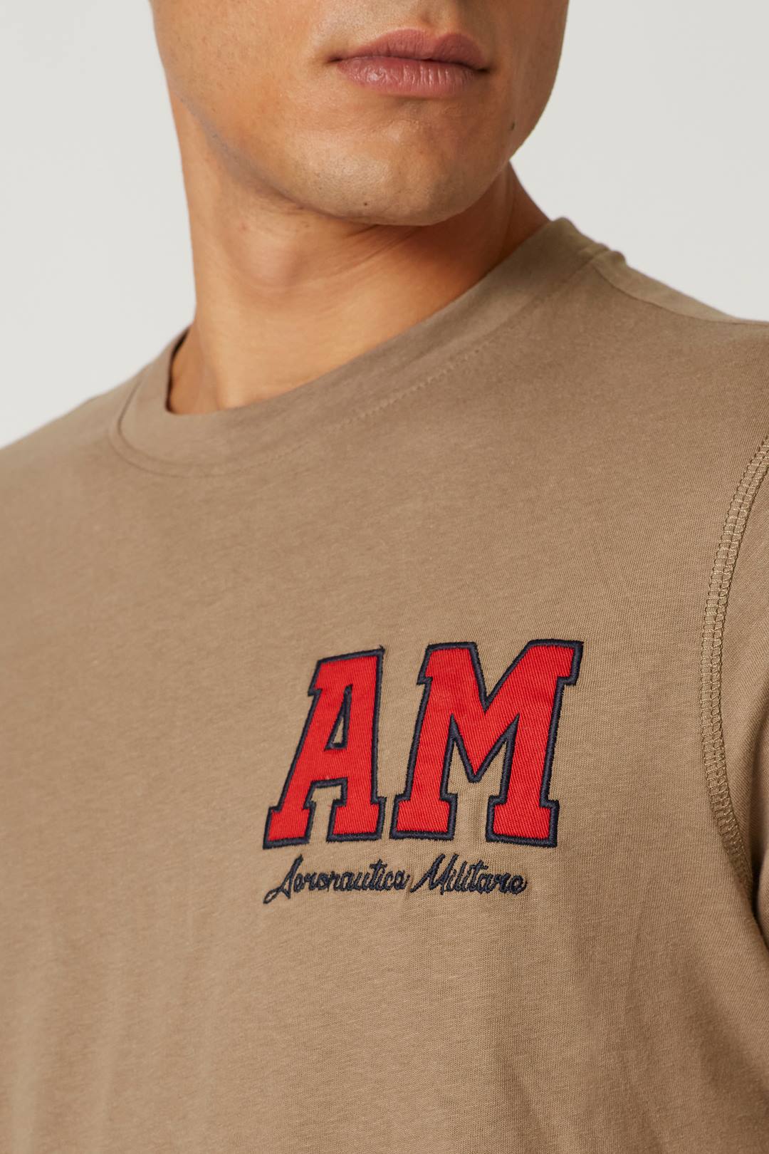 detail Tričko t-shirt m.c. 222TS2022J568