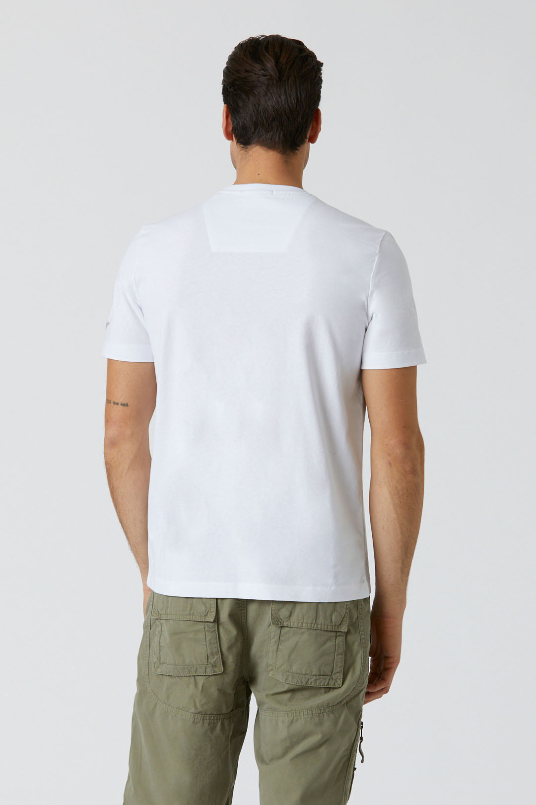 detail Tričko t-shirt m.c. 231TS2087J597