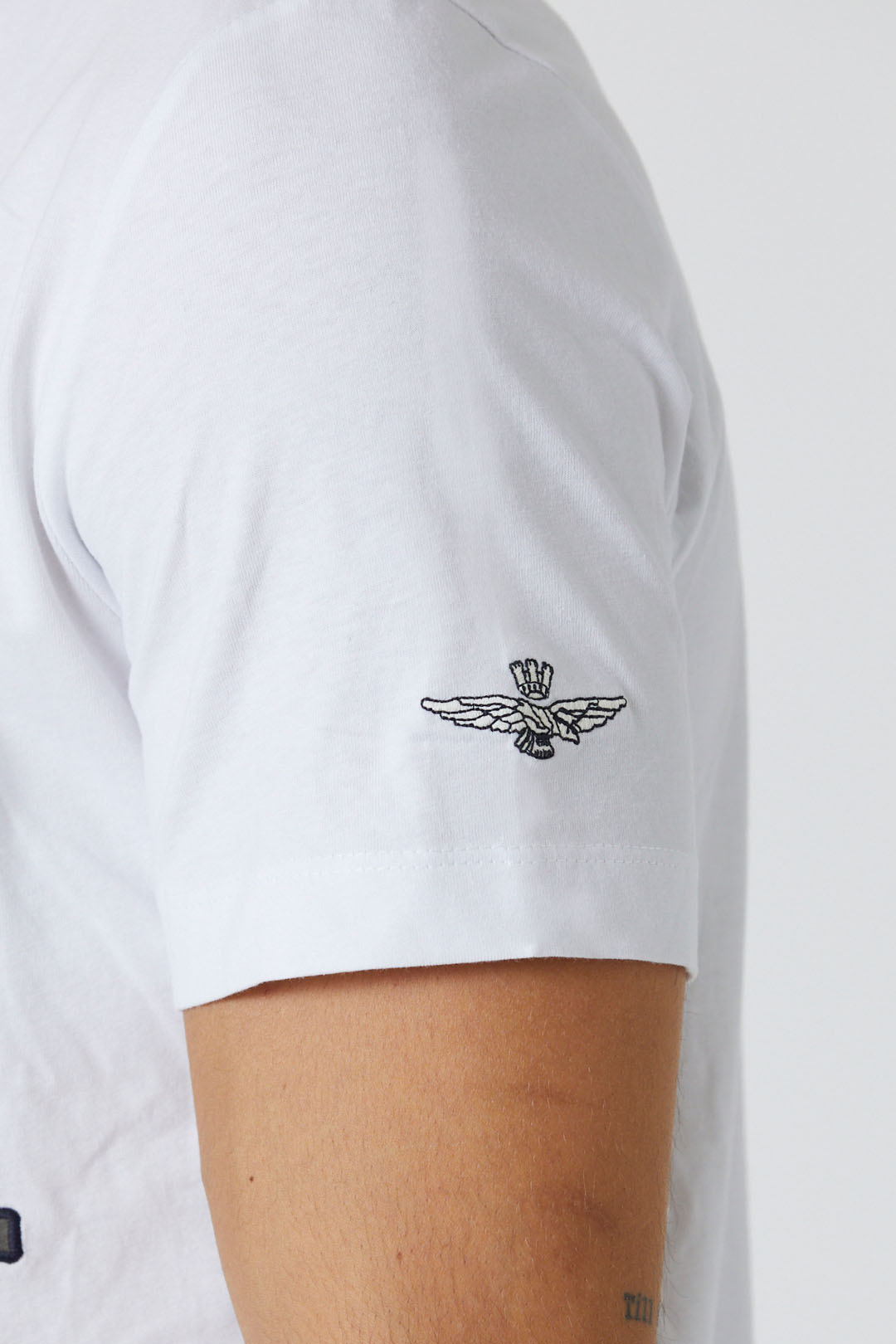 detail Tričko t-shirt m.c. 231TS2087J597