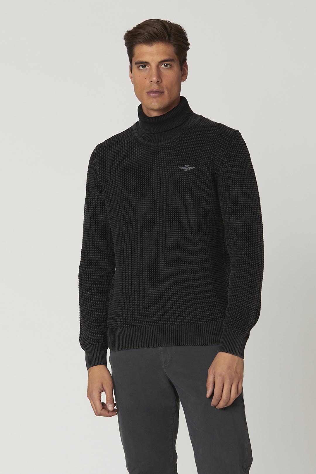 detail Svetr maglia collo alto 232MA1451L512