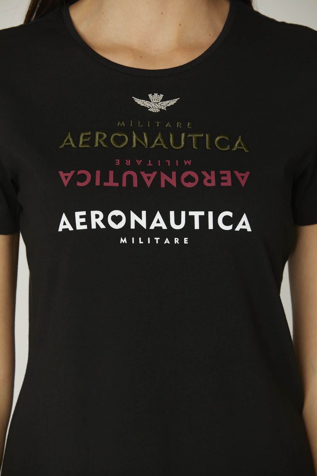 detail Tričko t-shirt m.c. 232TS2165DJ496