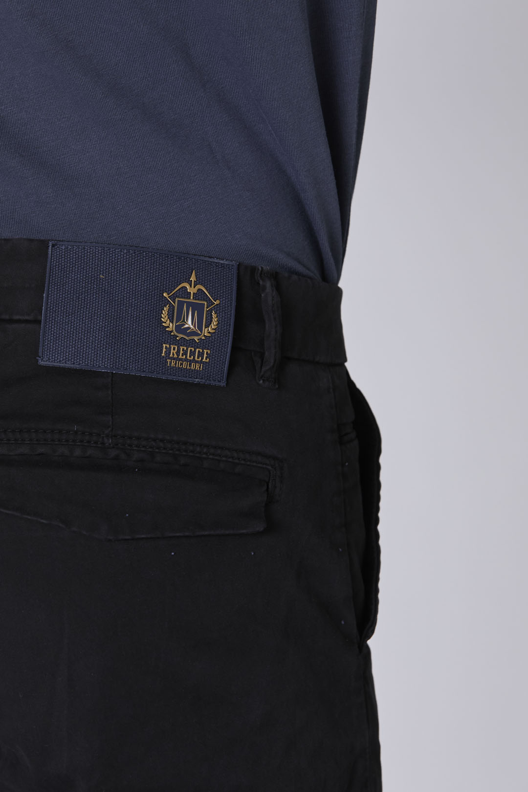 detail Kalhoty pantalone chino 242PA1381CT3170