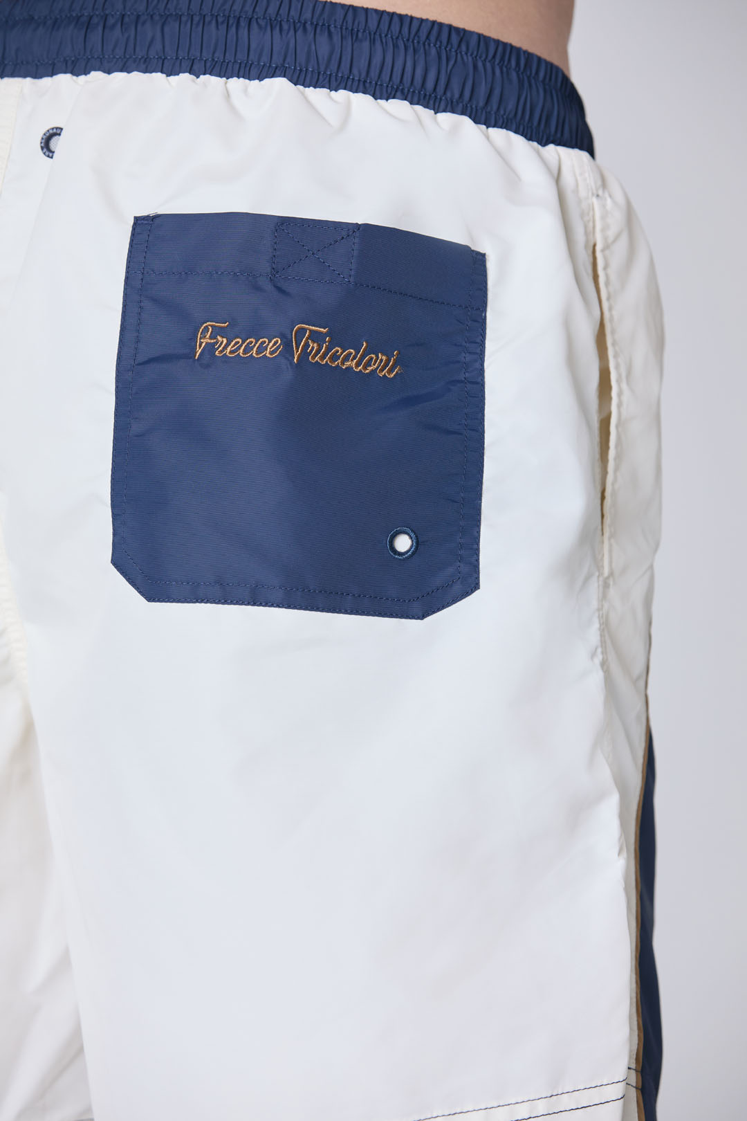 detail Plavky costume 251BW228CT3539