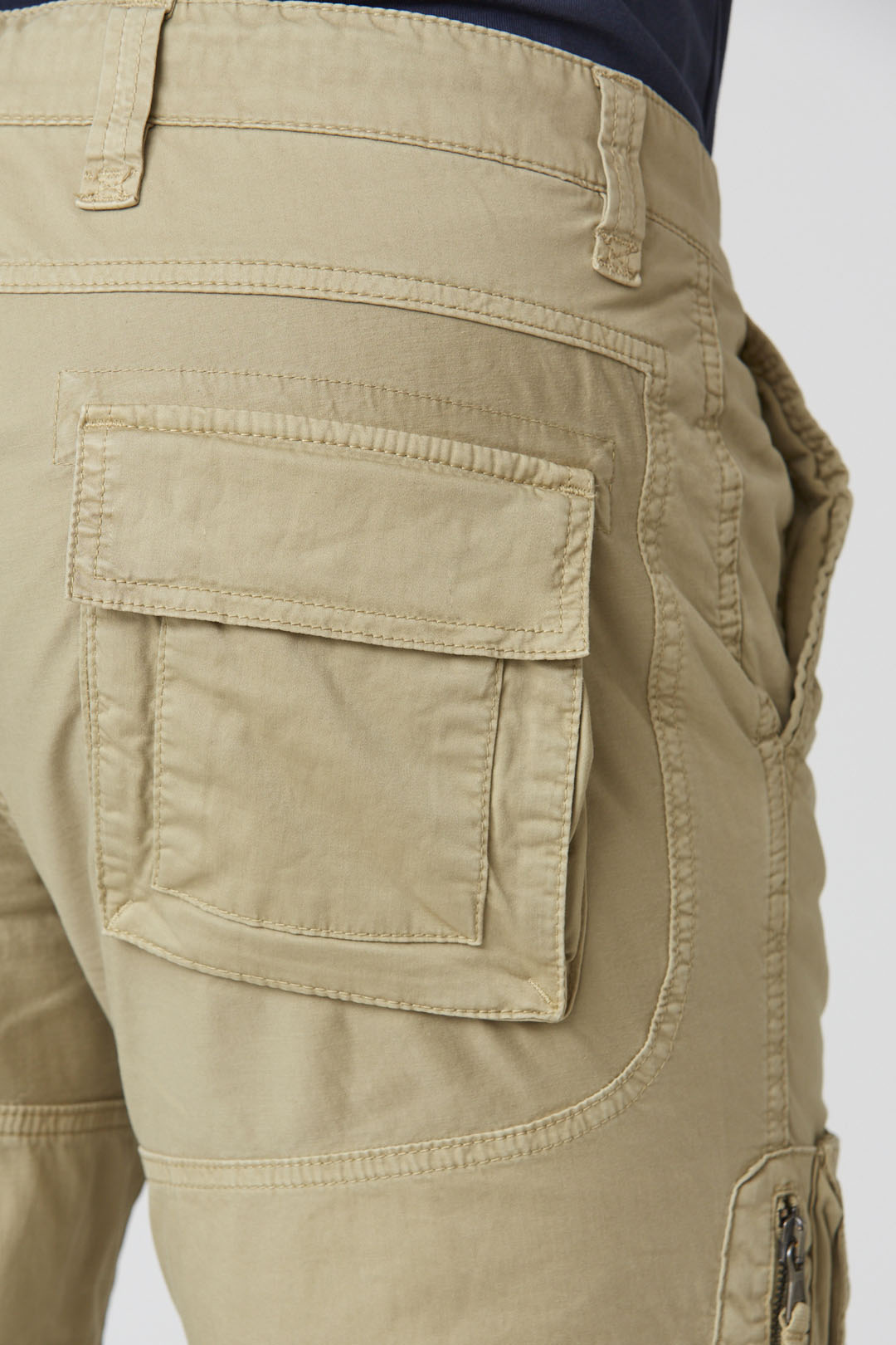 detail Kalhoty pantalone anti-g 251PA1387CT1493