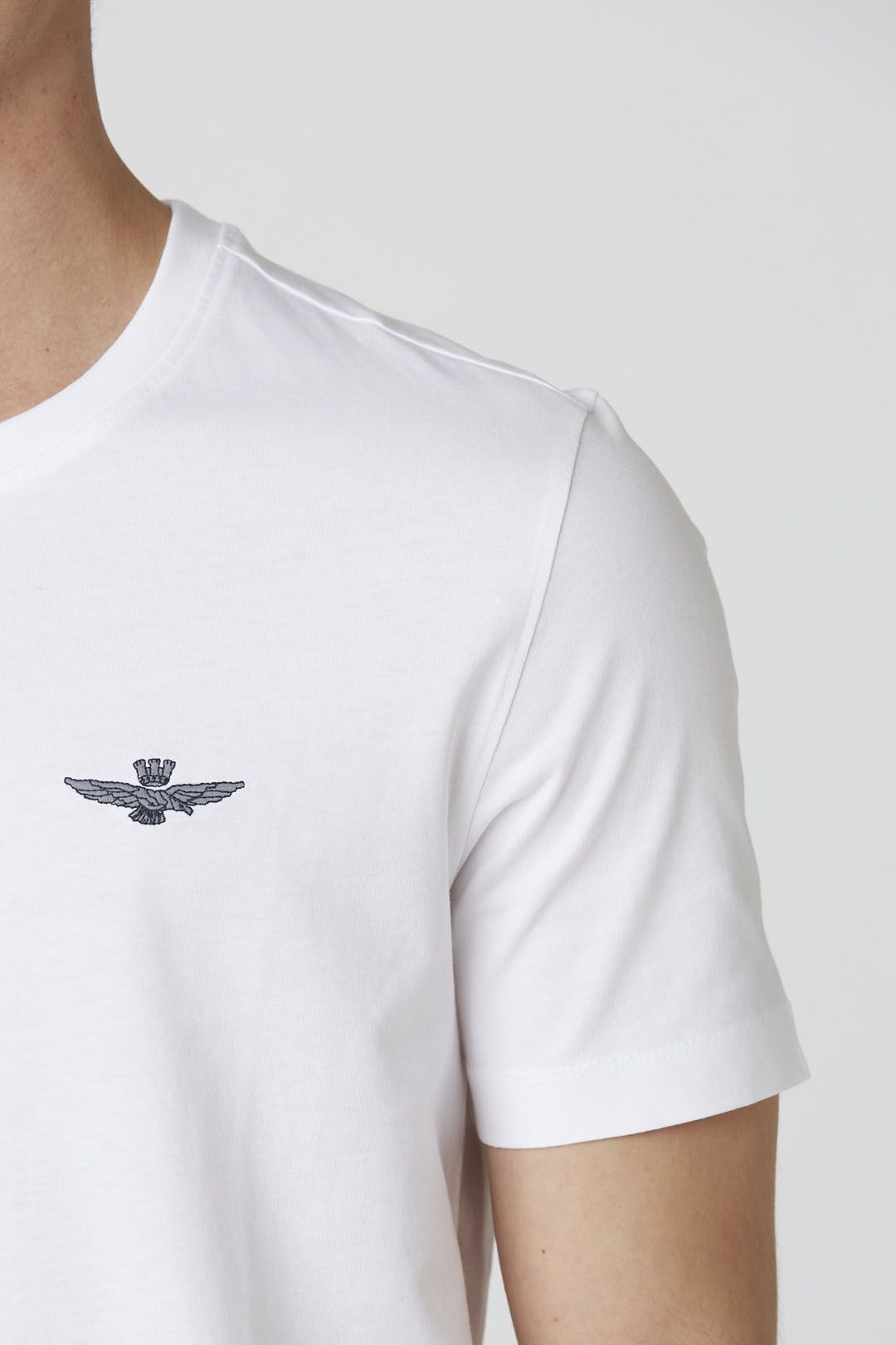 detail Tričko t-shirt m.c. 251TS2376J592