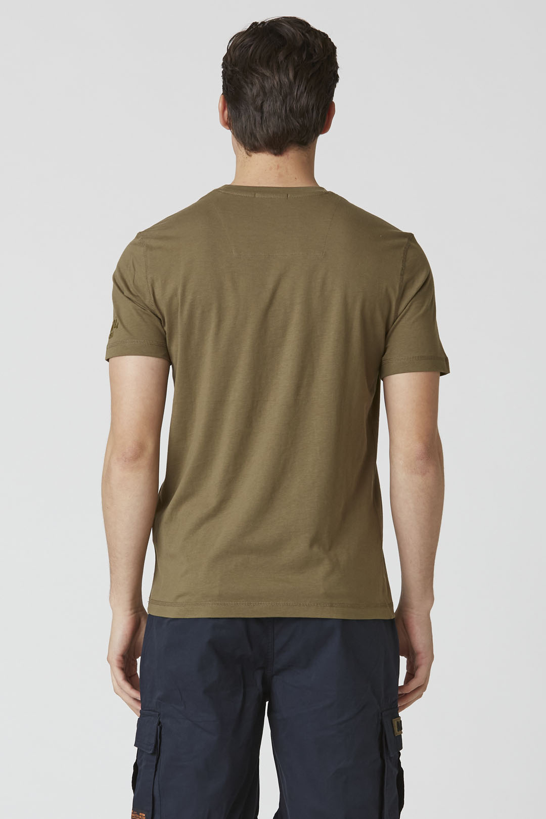 detail Tričko t-shirt m.c. 251TS2405J641