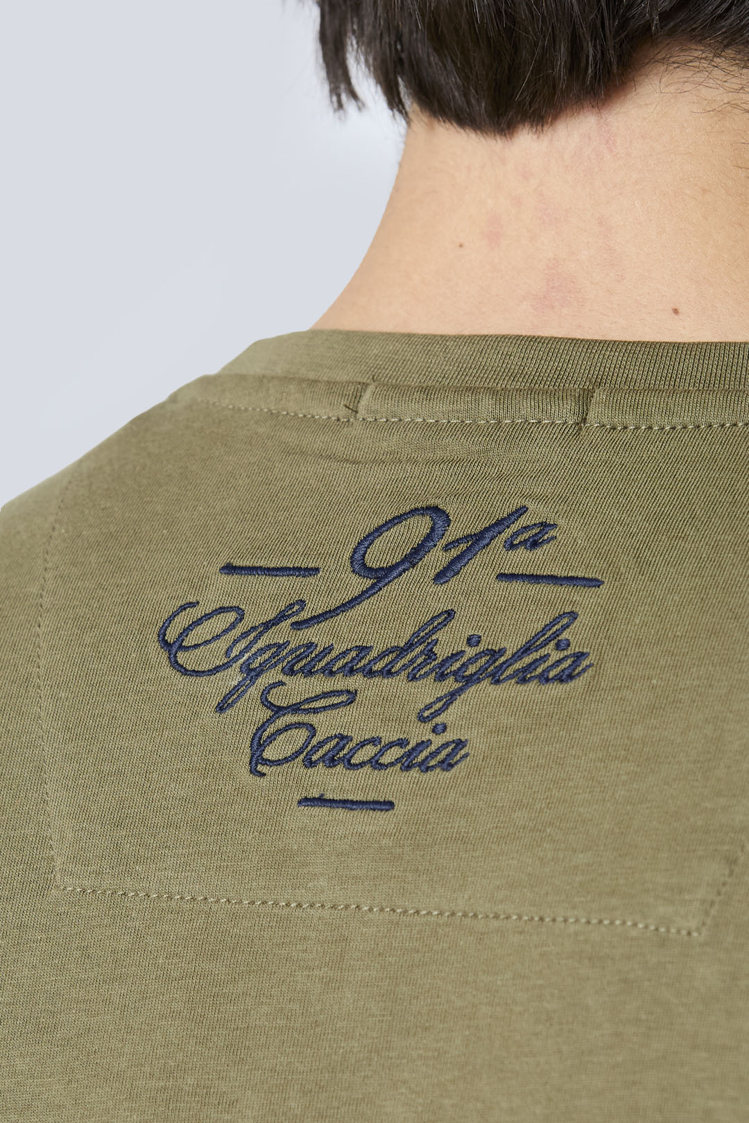 detail Tričko t-shirt m.c. 251TS2414J641
