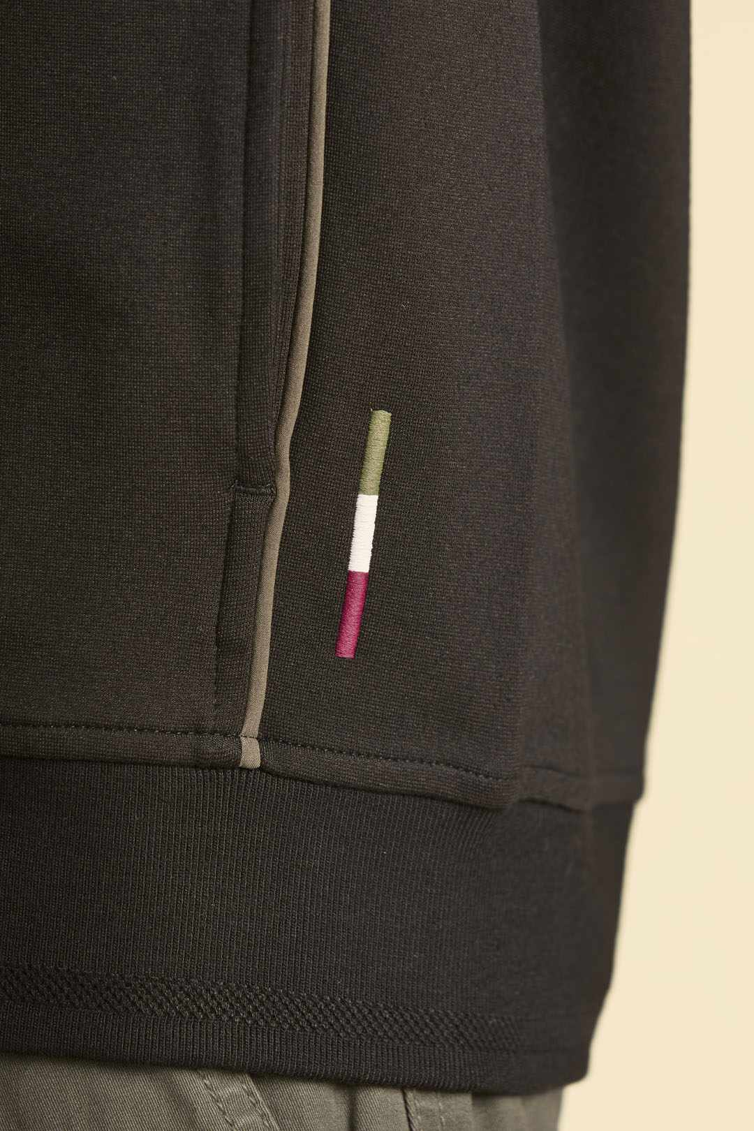 detail Mikina felpa con cappuccio 252FE2064UF00667