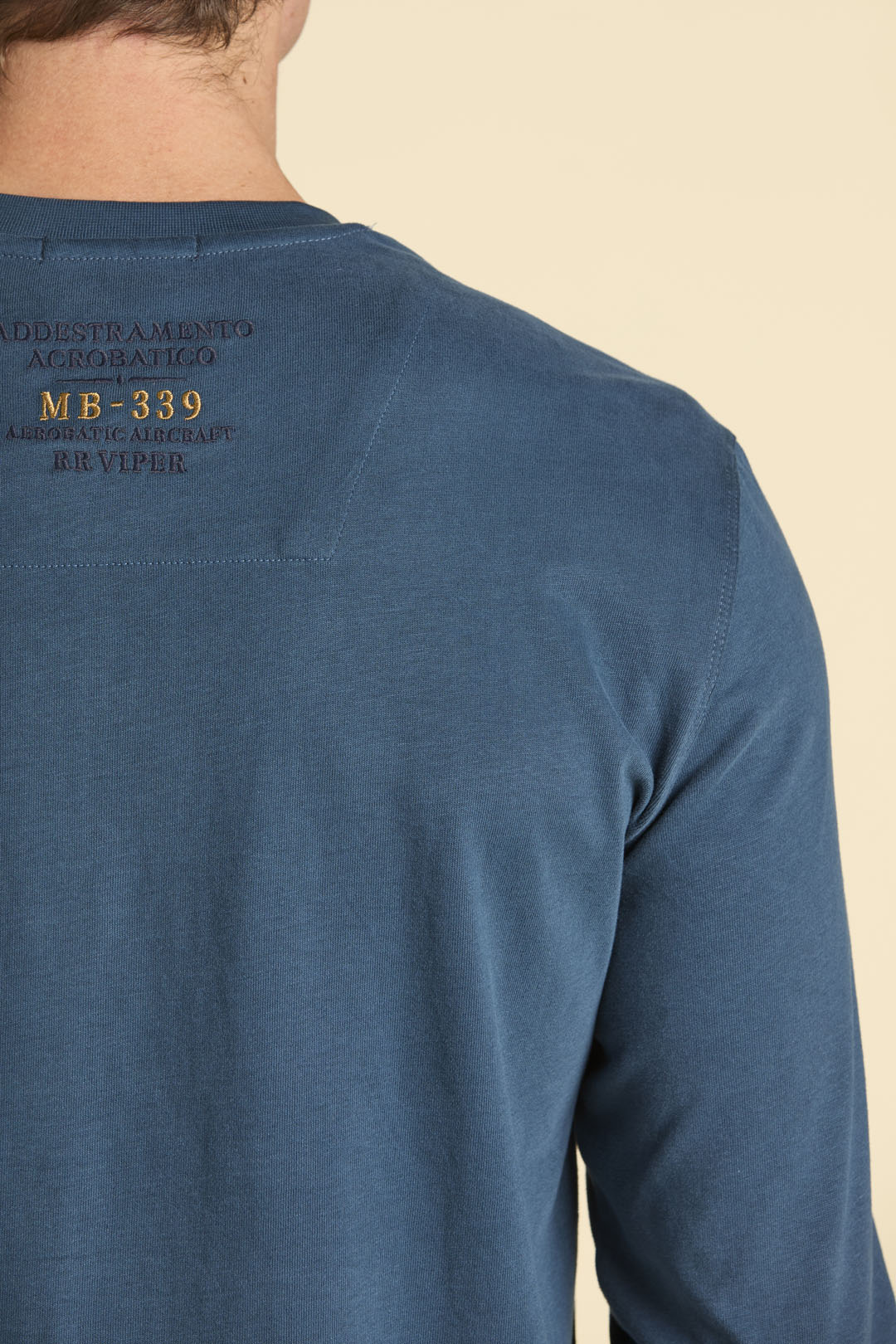 detail Tričko t-shirt manica lunga 252TS2467UJ00703