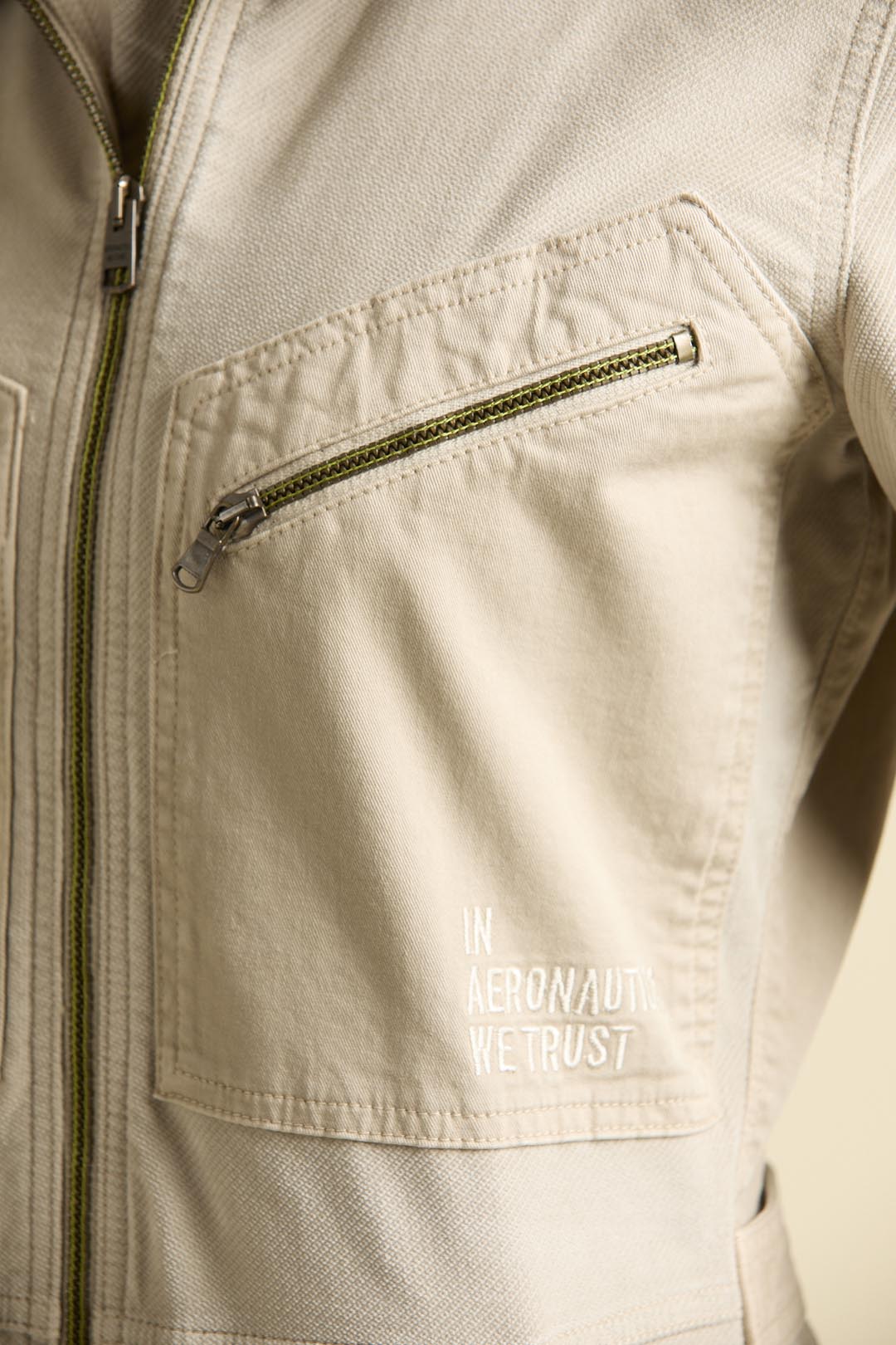 detail Overal tuta intera 252TU0152DCT04220