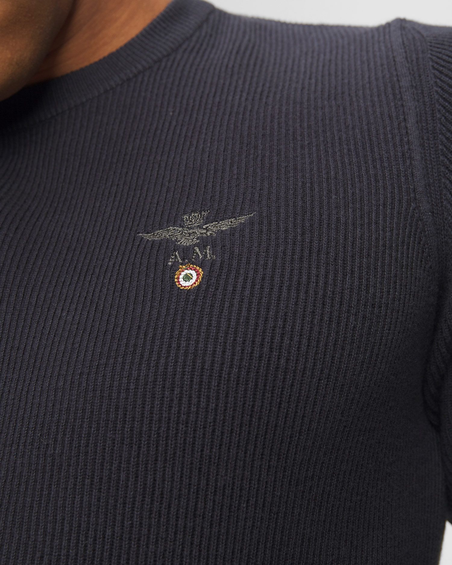 detail Svetr maglia girocollo 202MA1294L418