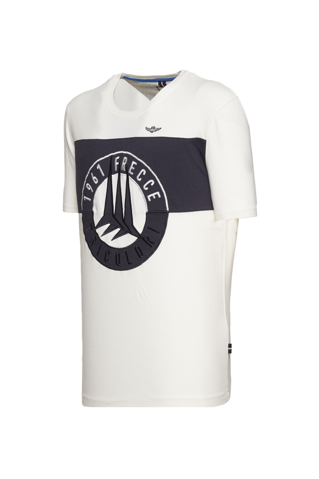 detail Tričko t-shirt m.c. 201TS1698J469
