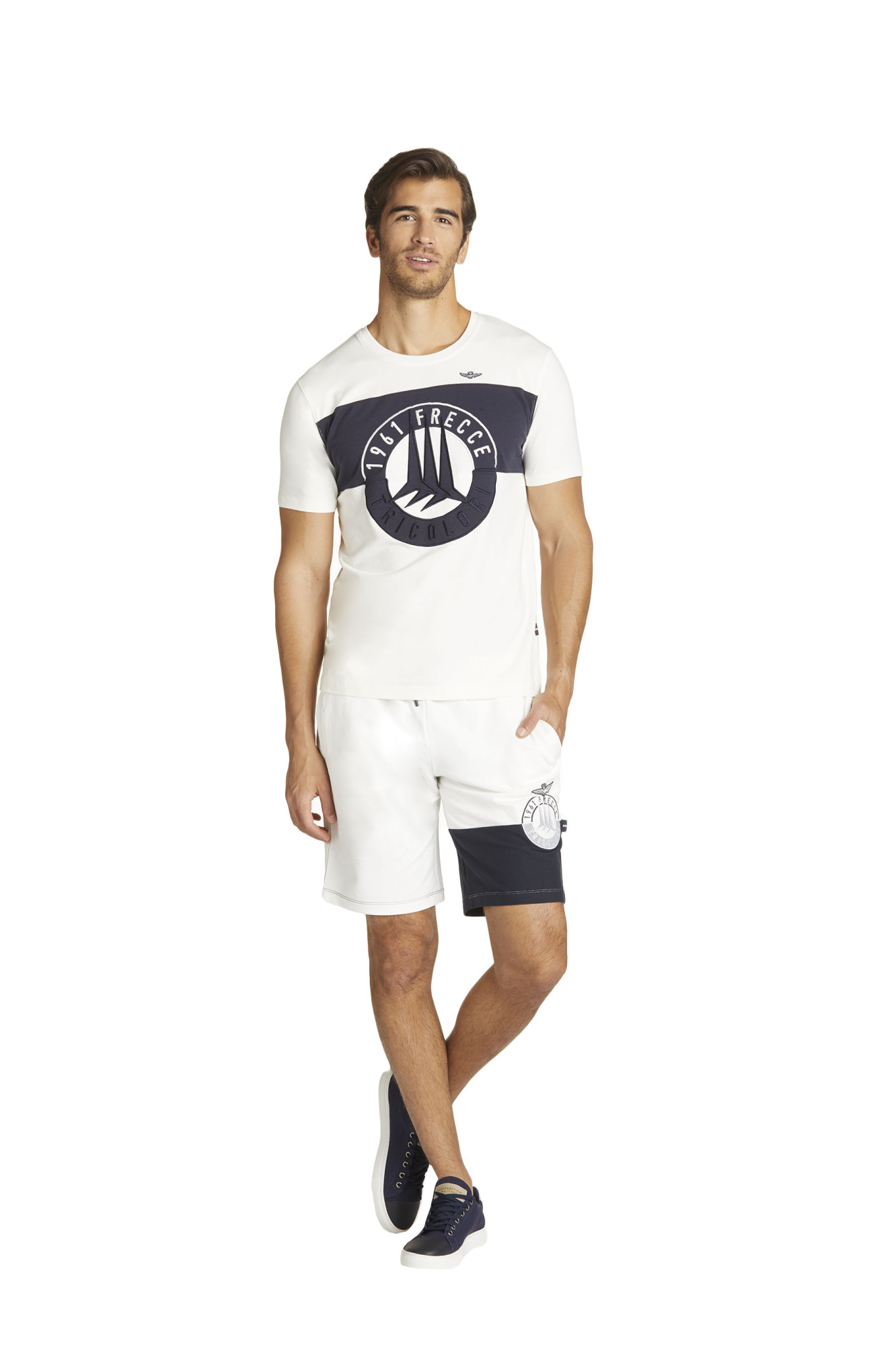 detail Tričko t-shirt m.c. 201TS1698J469