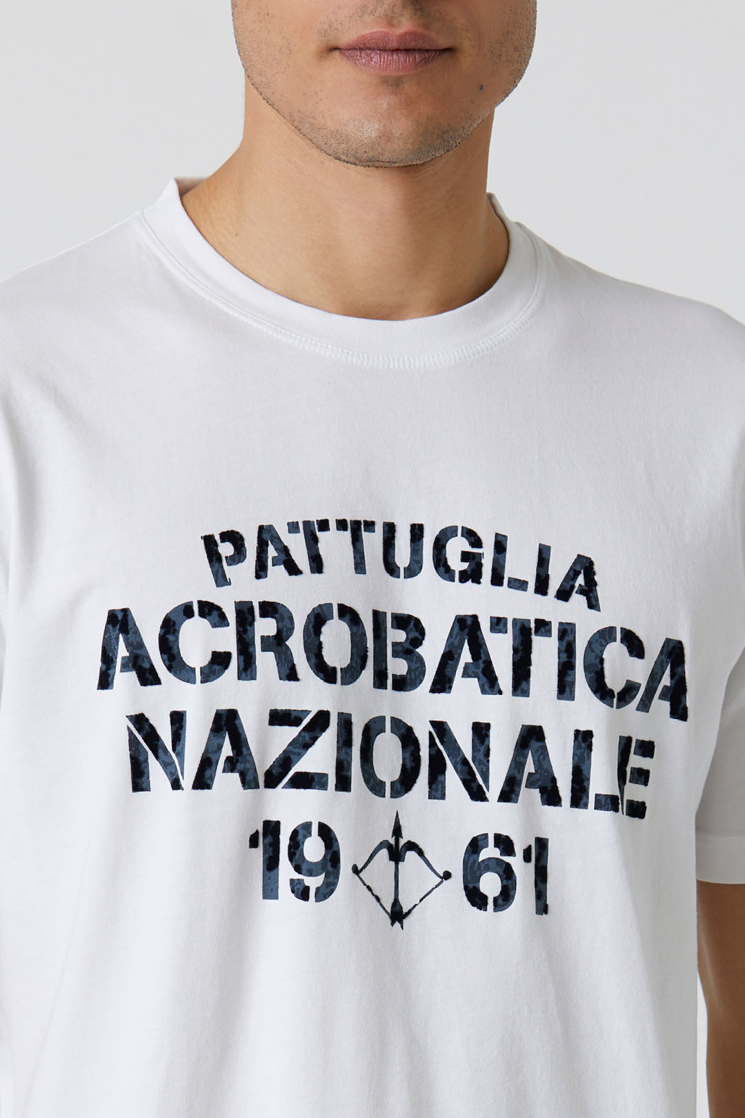 detail Tričko t-shirt m.c. 231TS2063J588